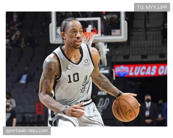 赖斯加盟后球队战绩稳步提升，关键战屡建奇功助队伍赢下重要胜利