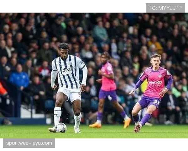 南安普顿新帅上任激活高位逼抢体系，新赛季开局表现抢眼