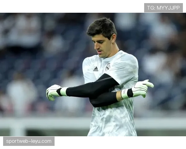 库尔图瓦神勇救险，关键扑救助比利时队状态回暖