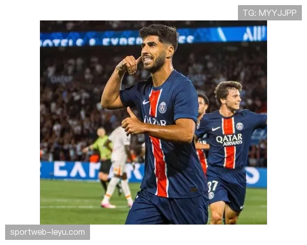 阿森西奥加盟巴黎圣日耳曼，新赛季开启全新篇章