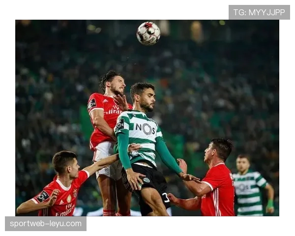 欧洲足球联赛激战正酣，领头羊之争白热化彰显强队统治力